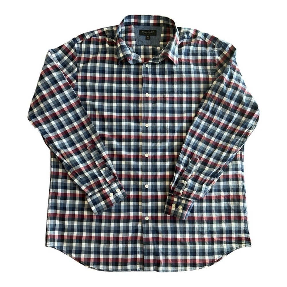 Banana Republic Men's Standard Fit Plaid Shirt - Blue, Red, and White Si…